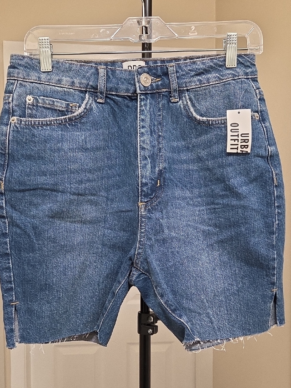 NWT Urban Outfitters Mid-Blue Denim Cutoff Shorts - Picture 3 of 8